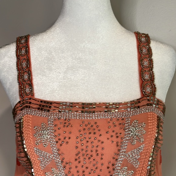 ⭐️SOLD⭐️ Gorgeous Anthropologie sequin top 00 - Picture 3 of 16